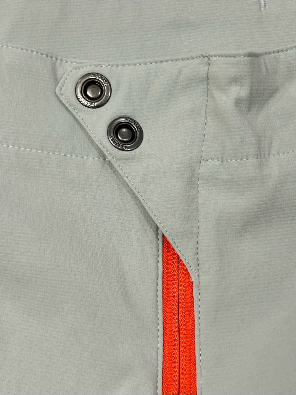 Pearl Izumi Men’s Light Gray Mountain Bike Performance Shorts XL Athletic MTB - Picture 12 of 13